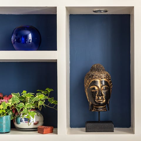 Artefacts personally curated by the owner