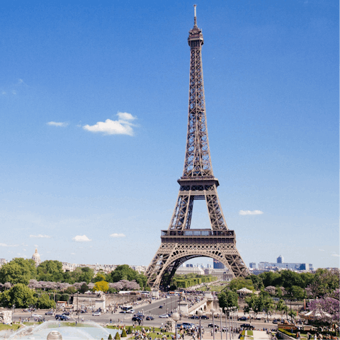 Explore Paris, including the Jardin des Plantes, just under a five-minute stroll away