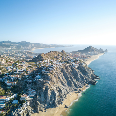 Stay in style close to Cabo San Lucas, for beach days and vibrant nights