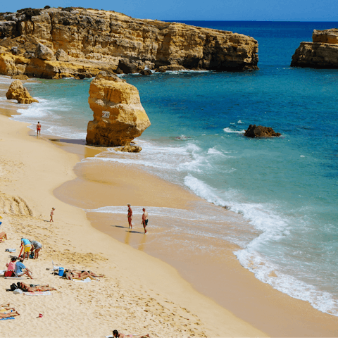 Enjoy the idyllic Coelha beach, just a short drive or walk away