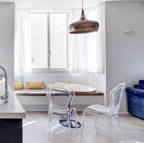 Dine on falafel at the dining table
