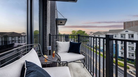Take your favourite evening drinks onto the balcony