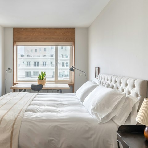 Sleep soundly in the tranquil surroundings of this relaxed, residential neighbourhood