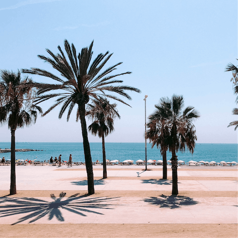 Achieve a golden glow on the sun-kissed sands of the beach, just a twenty-one minute drive from the apartment