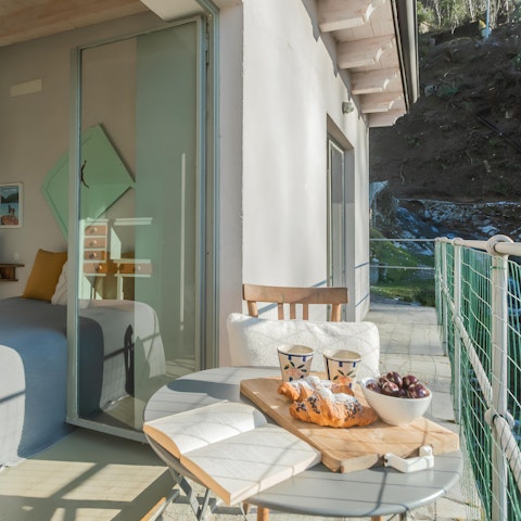 Start your days with fresh croissants on the balcony