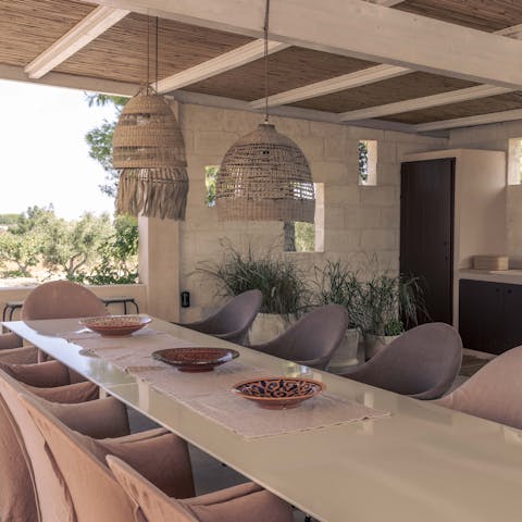 Cook up an Italian feast in the outdoor kitchen