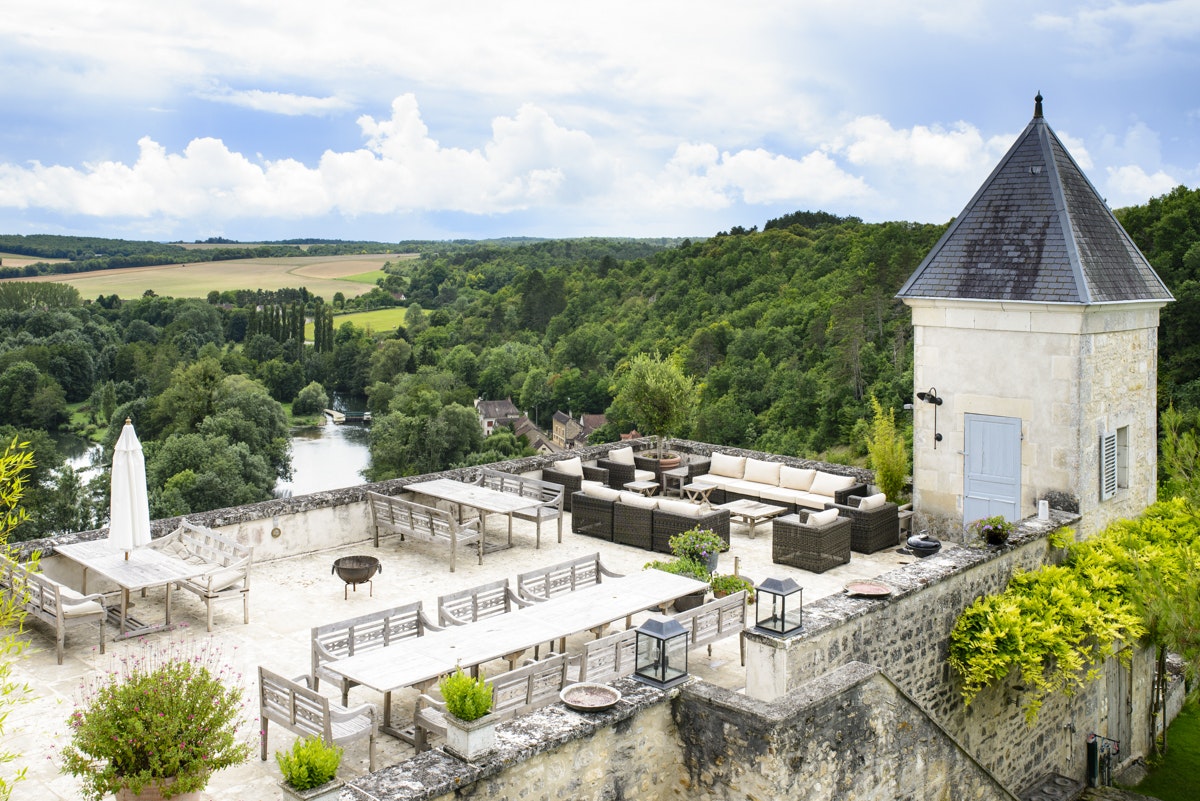 The Mailly
