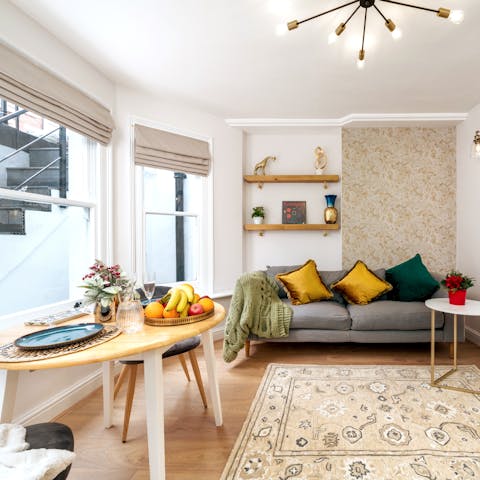 Make yourself at home in this charming West Kensington apartment