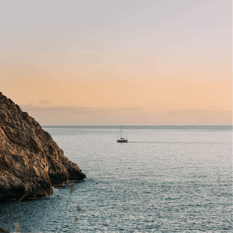 Explore the beautiful coastline of northern Mallorca