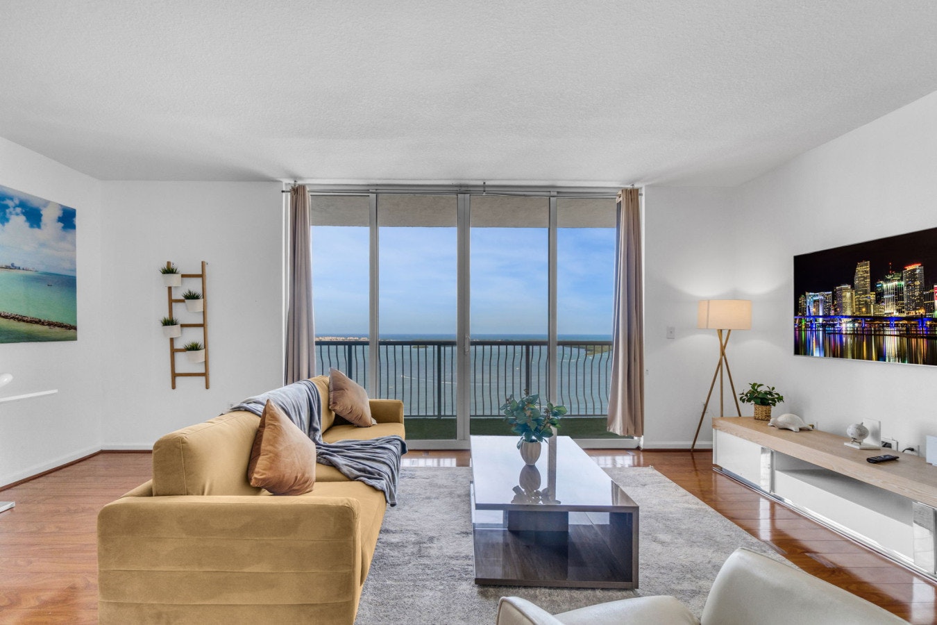 Bay Above Brickell