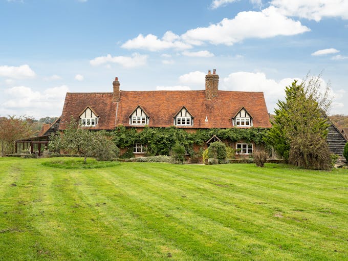 The Barn & The Farmhouse