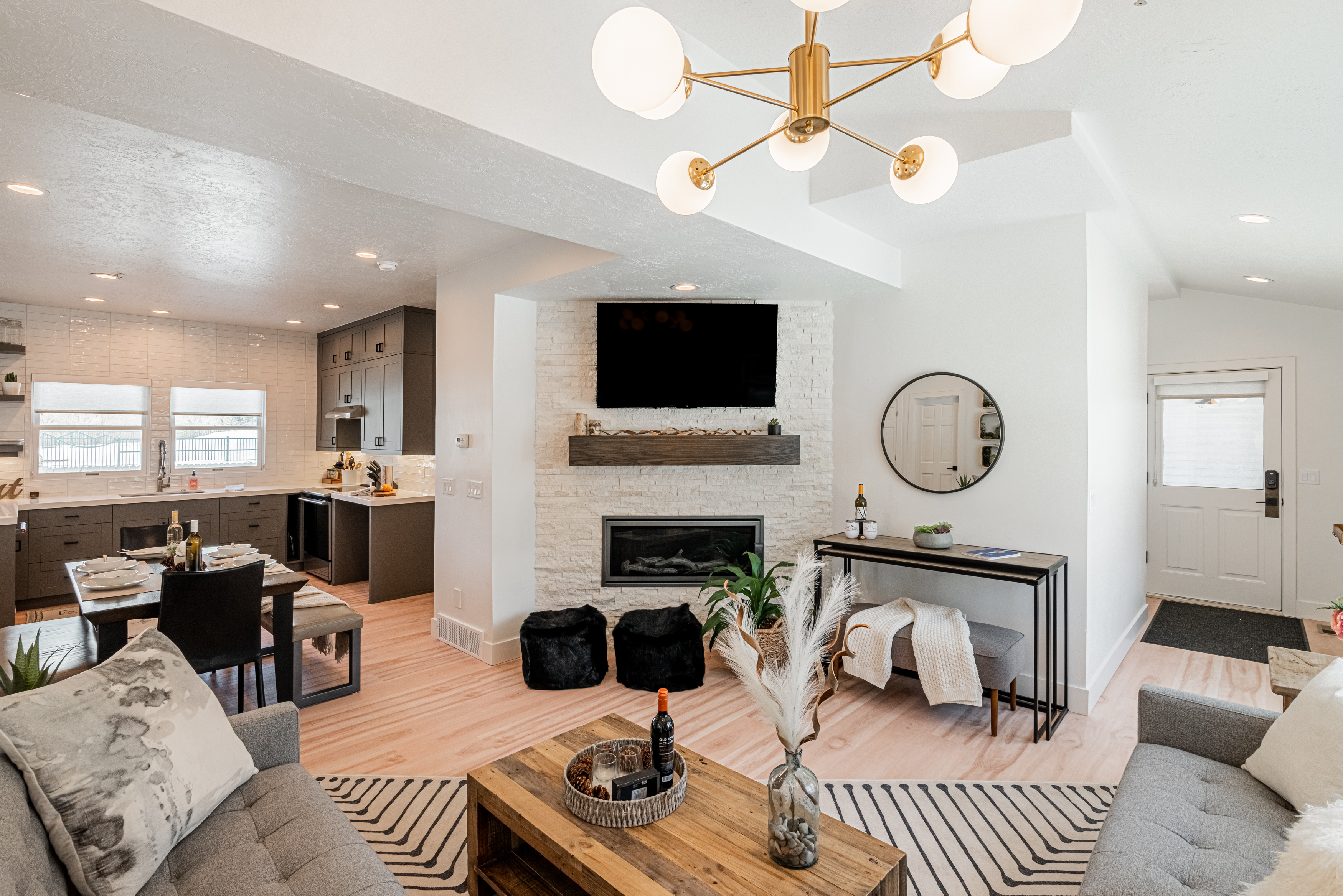 Gentle Mountain Light