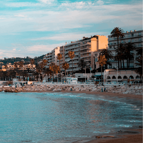 Have a stroll to La Croisette and have a swim in the  Mediterranean Sea