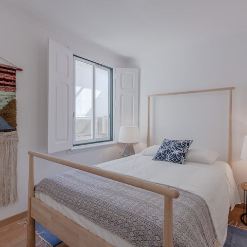 Sleep soundly in pretty bedrooms