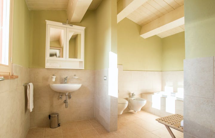 Bathroom photo