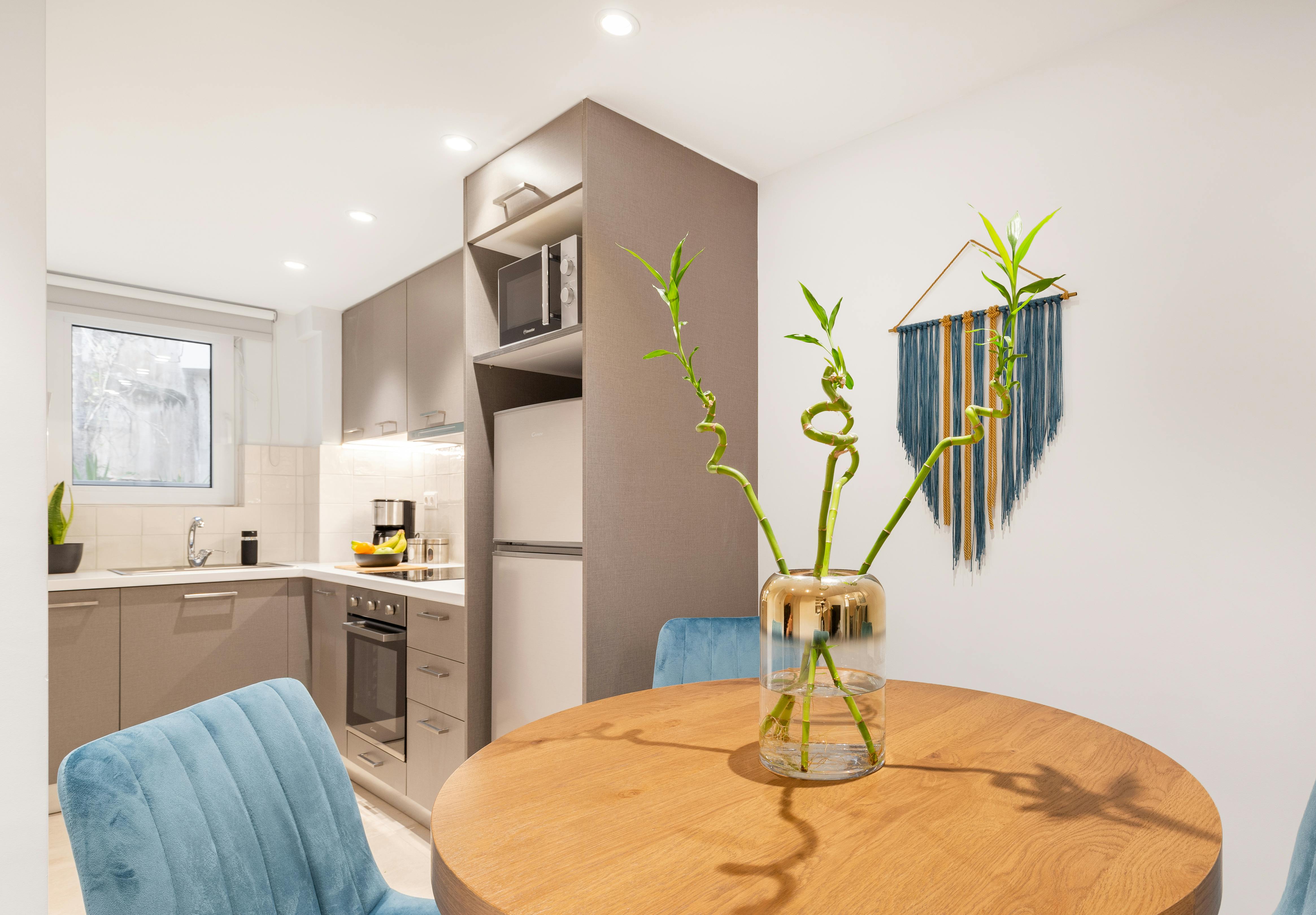 Your Neighbour Acropolis