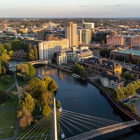 Explore the heart of Reading, right on your doorstep