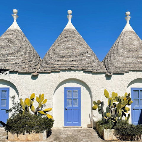 Stay near the picturesque town of Cisternino