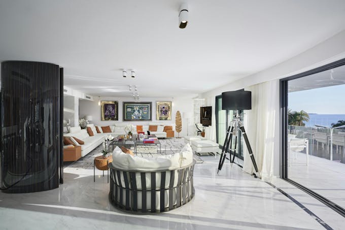 The Cannes Getaway