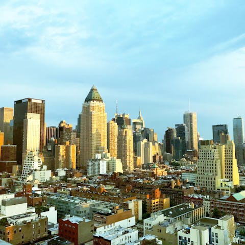 Feed your culinary cravings with eateries aplenty in Hell's Kitchen