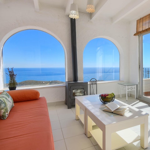 Enjoy a wonderful sense of warmth and relaxation in the living room