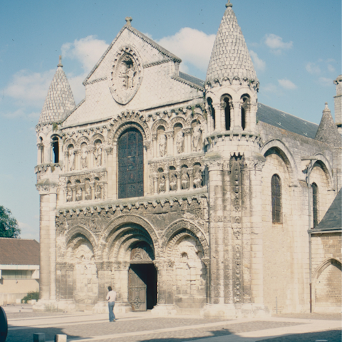 Immerse yourself in rural life an hour from historic Poitiers