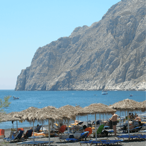 Soak up the sun on Kamari beach – it's only five minutes from the property