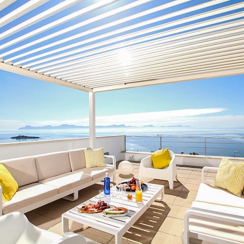 Savour breathtaking views of the Mediterranean from your roof terrace