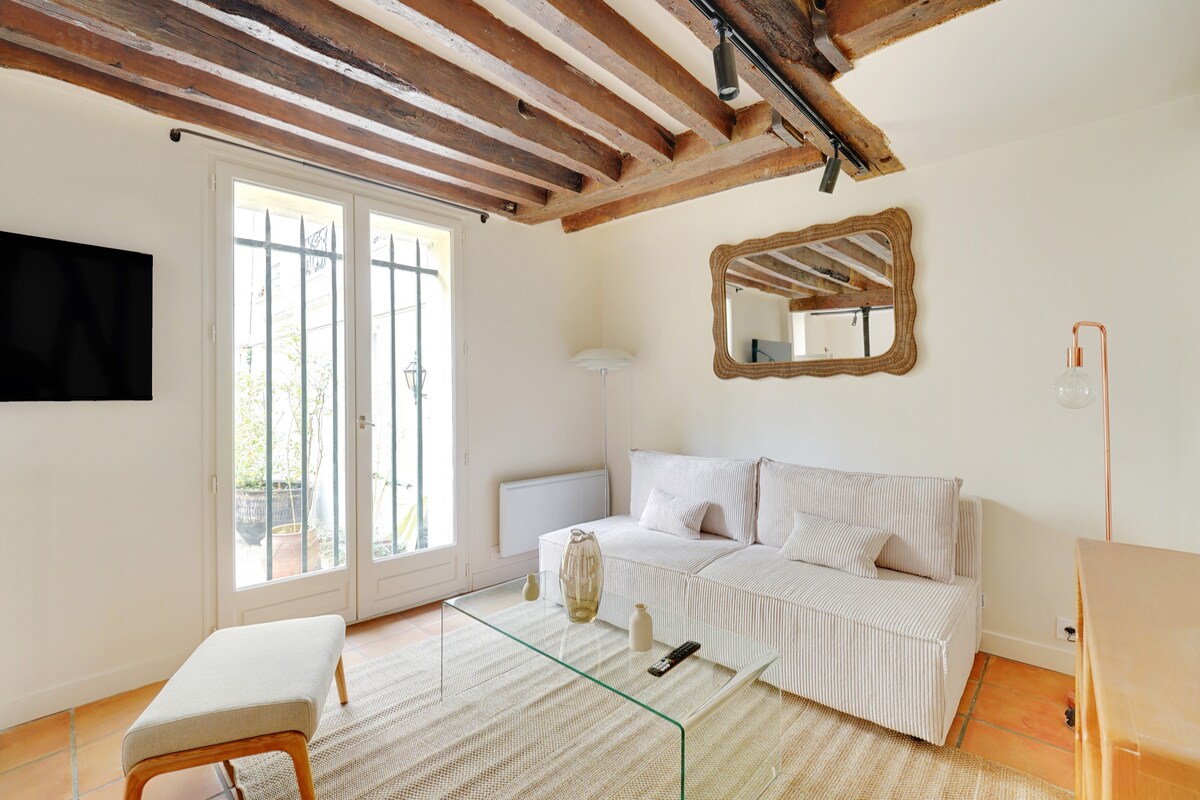 Beams & Flore