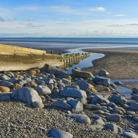 Spend an afternoon on the sands at Amroth Beach