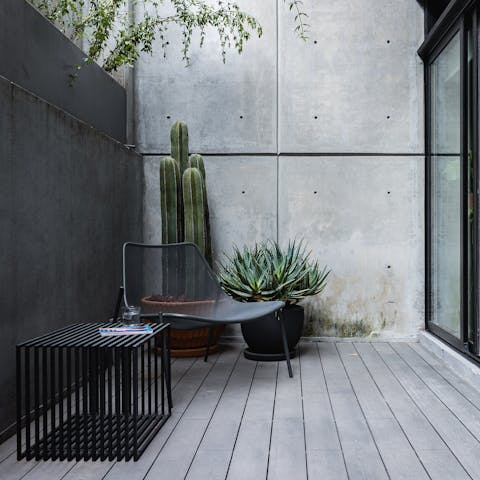 Relax out in your own enclosed patio garden