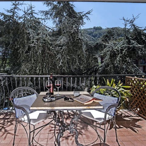 Serve up some Italian culinary delights at the alfresco dining area