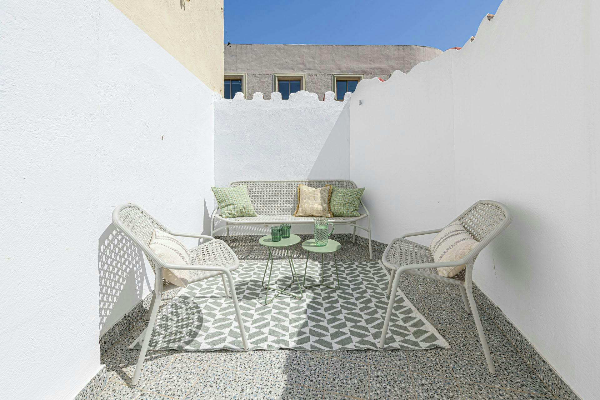Terraces & Beaches