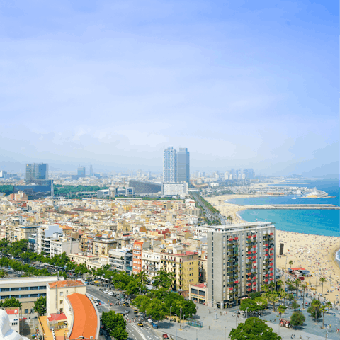 Stay in the heart of Barcelona, just a twenty-minute stroll away from the beach