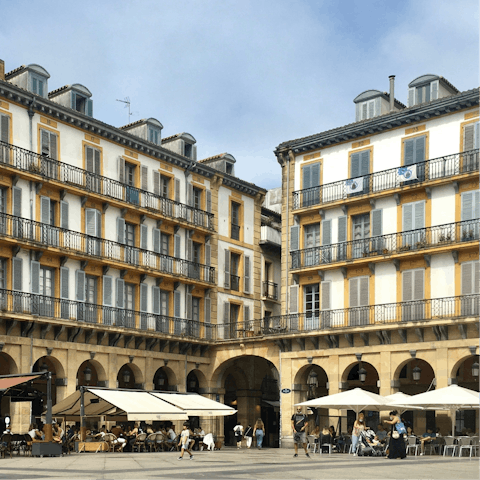 Enjoy sightseeing and exploring the historic heart of the city