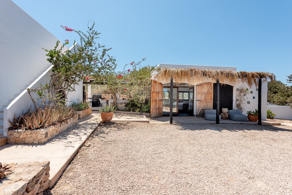 The Chilled Beach Club