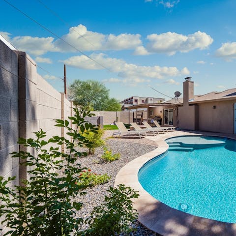 Dive into the pool in all seasons with the option to heat it