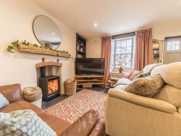 Wonderful Monthly Rentals in Ulverston, Westmorland and Furness