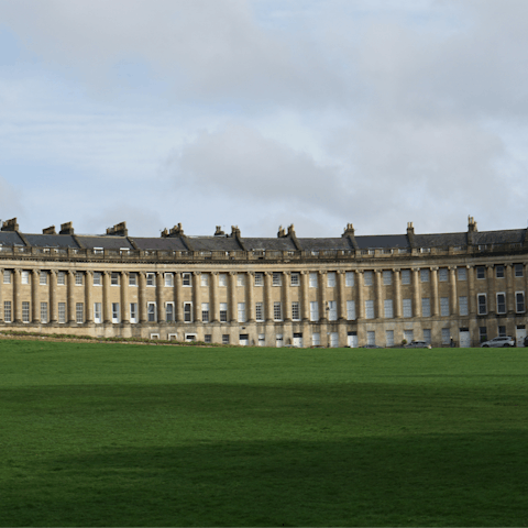 Explore iconic sights like the Royal Crescent – a short walk away