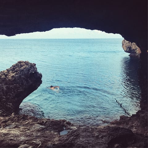 Spend your days swimming in the crystal-clear water – the beach is a five-minute walk