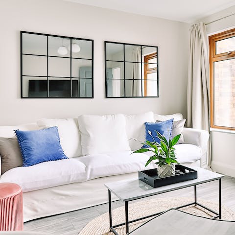 Relax in the bright and cosy lounging area