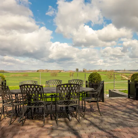 Serve up an alfresco feast freshly grilled on the barbecue