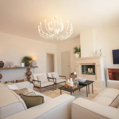 Relax in style in this vineyard-based home