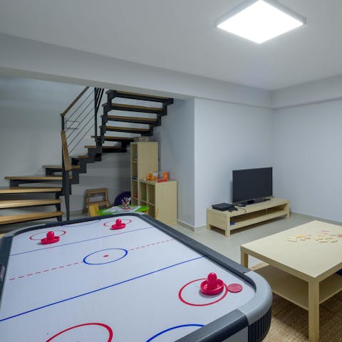 Let the kids loose in the lower ground floor playroom