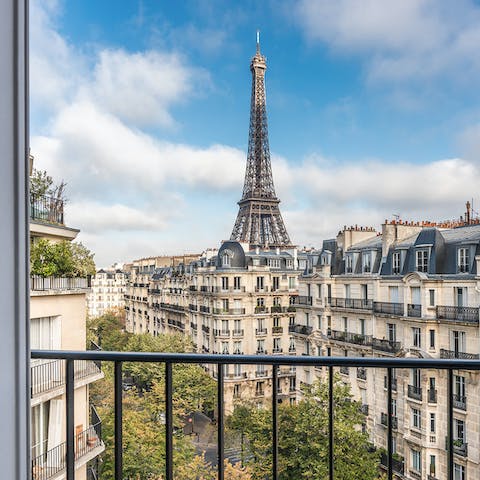 The spectacular view of the Iron lady