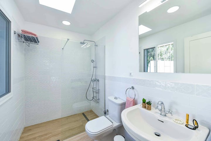 Bathroom photo