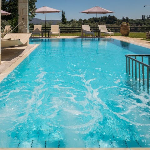 Take a dip in your private pool with its hydro massage