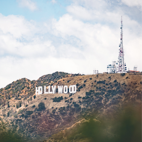 Feel the glamour of Hollywood
