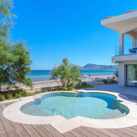 Savour total relaxation with a dip in the private pool