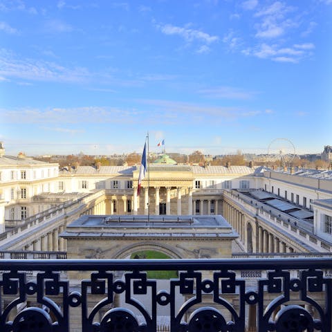 Admire the wonderful views over the Palais de la Légion d'Honneur